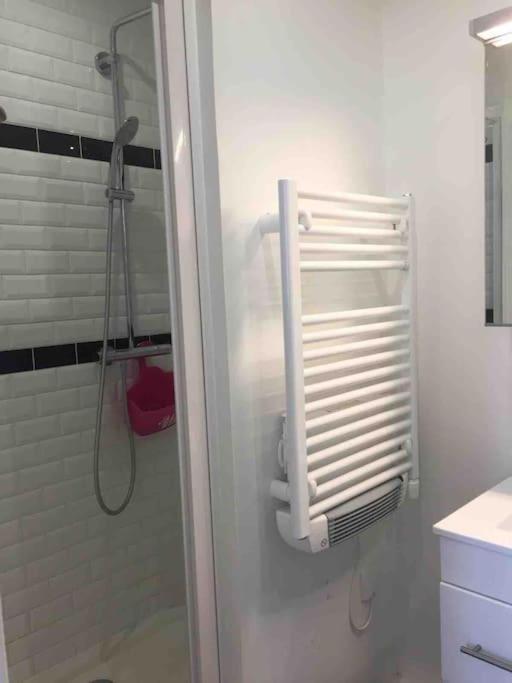 Duplex 45M2 -Zac L'Oreal - Palais De Justice Paris Clichy Exteriör bild